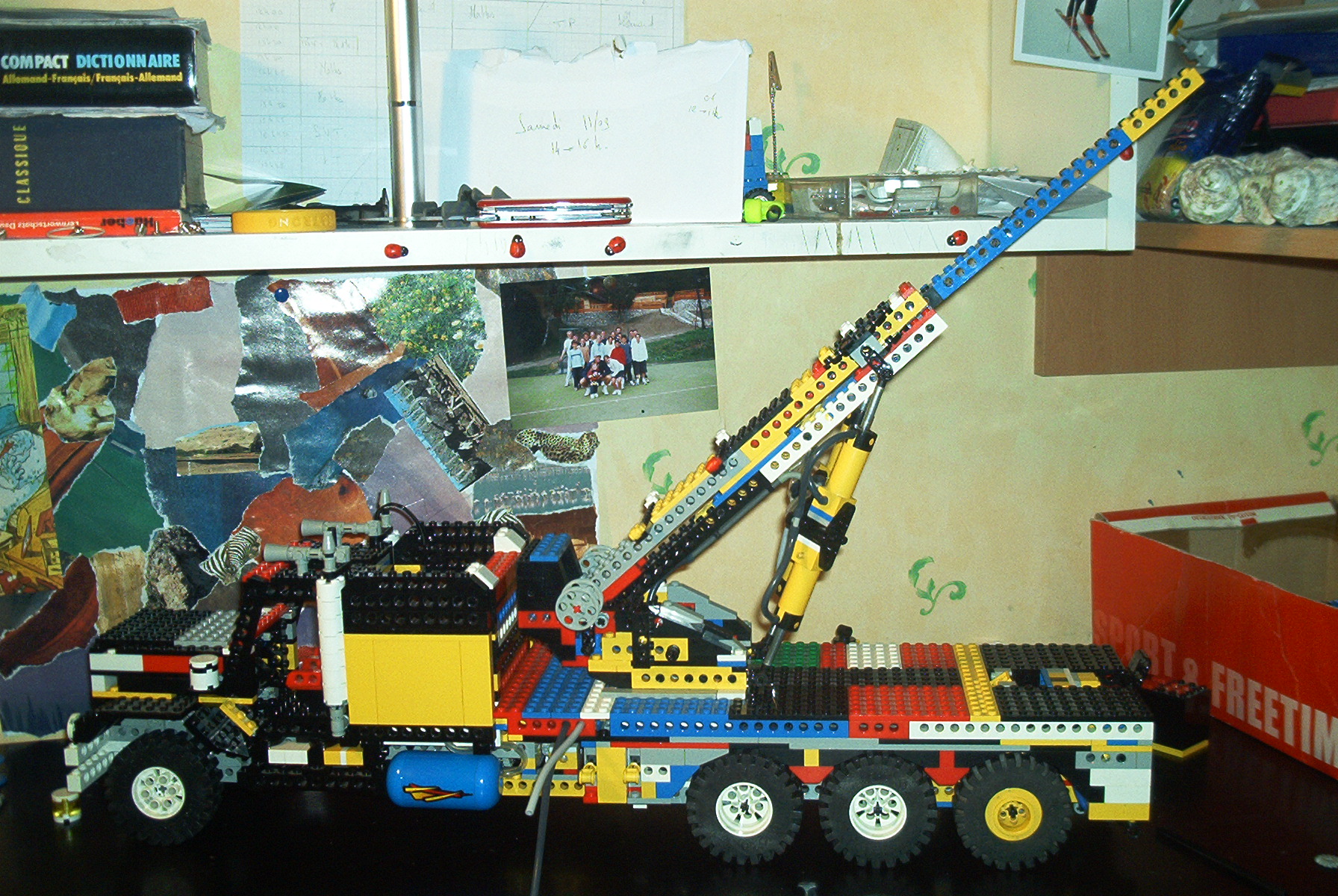 depan_init_v2_5.jpg