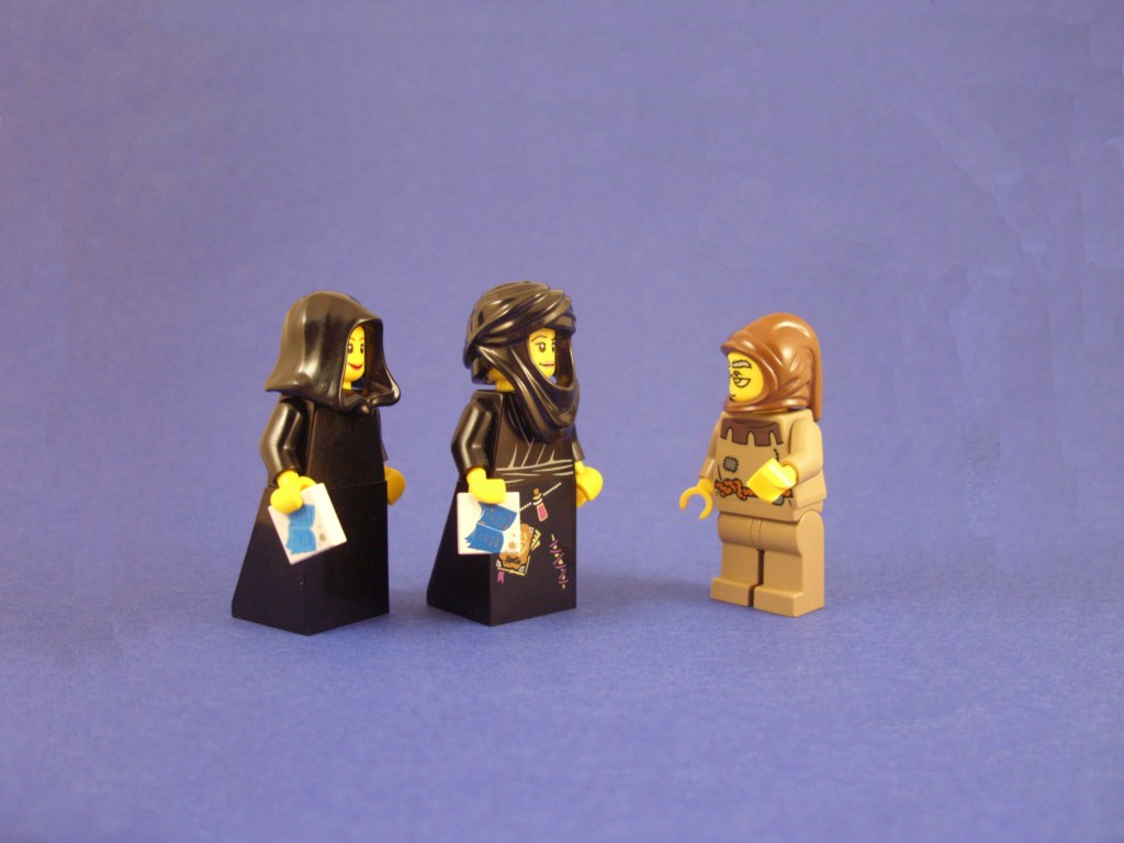 08_-_nuns_with_monk.jpg