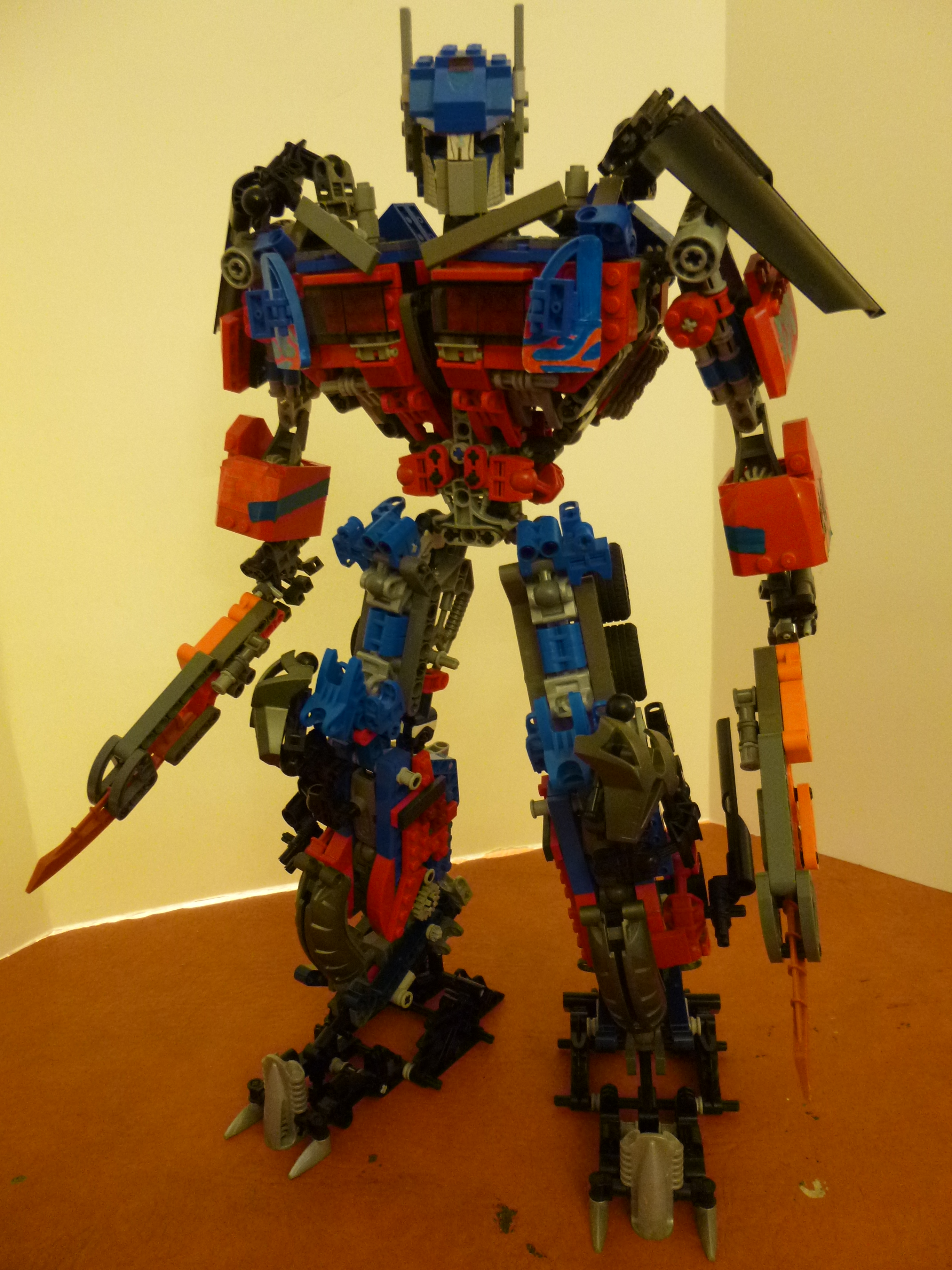 optimusprime72.jpg