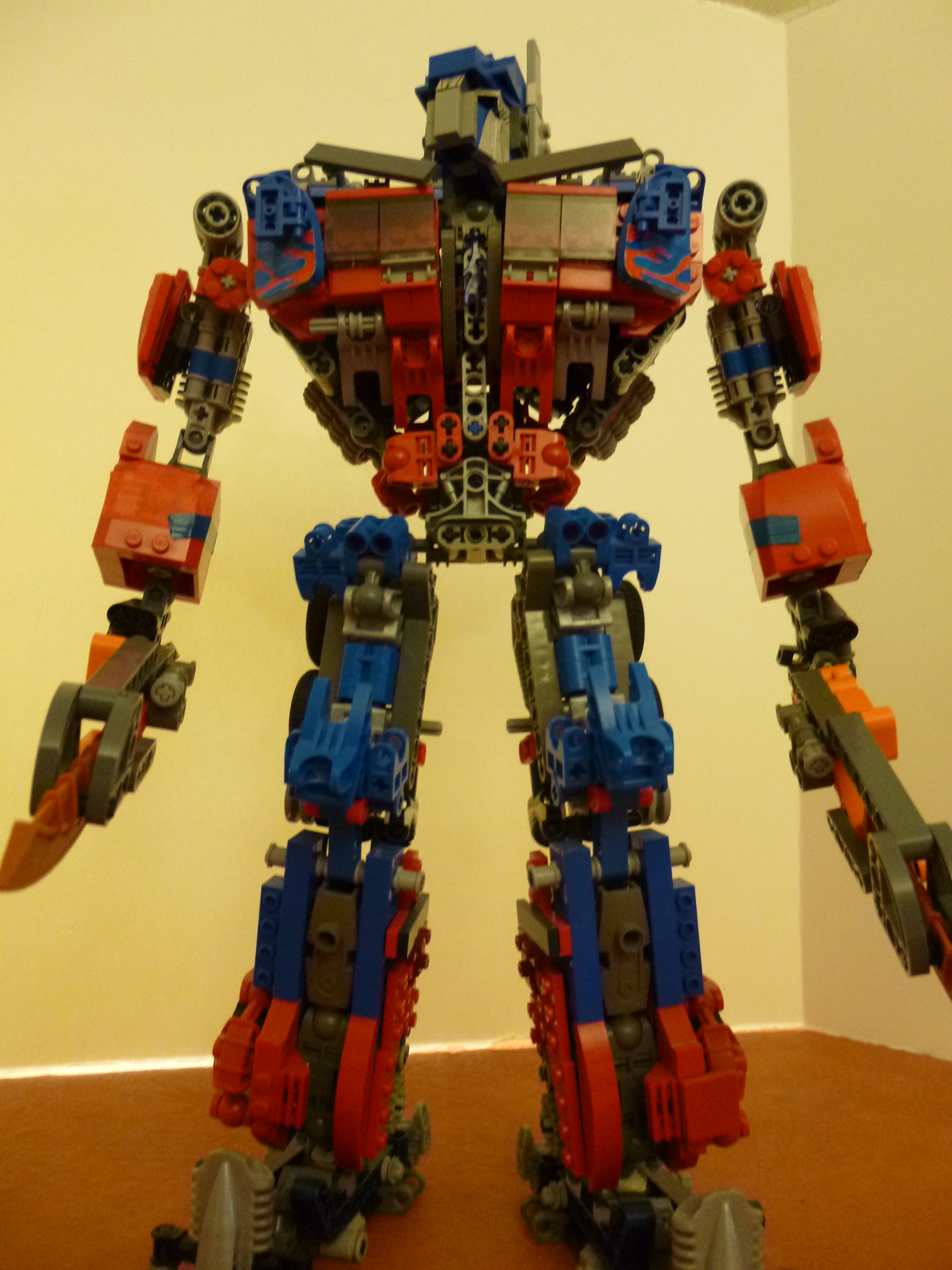 optimusprime92.jpg