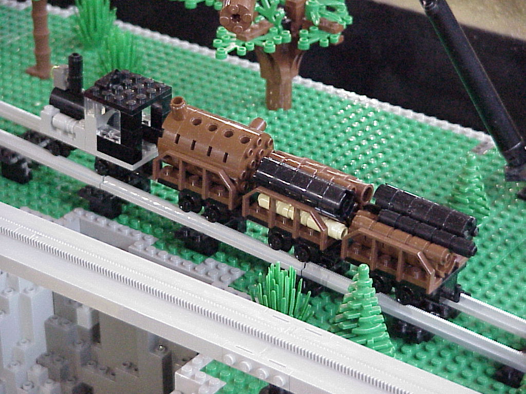 logtrain.jpg