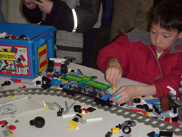 playarea03.jpg
