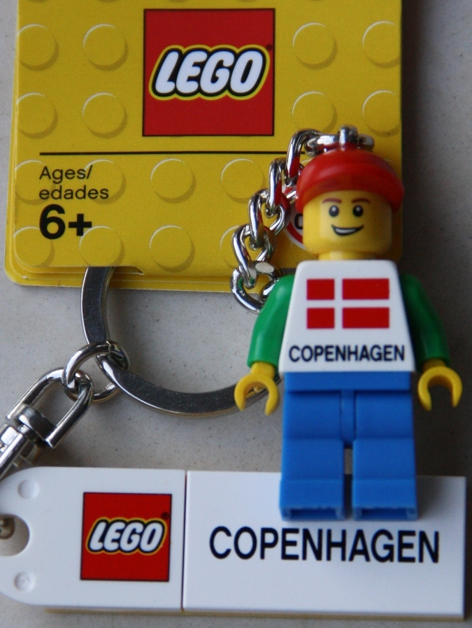 853305.jpg