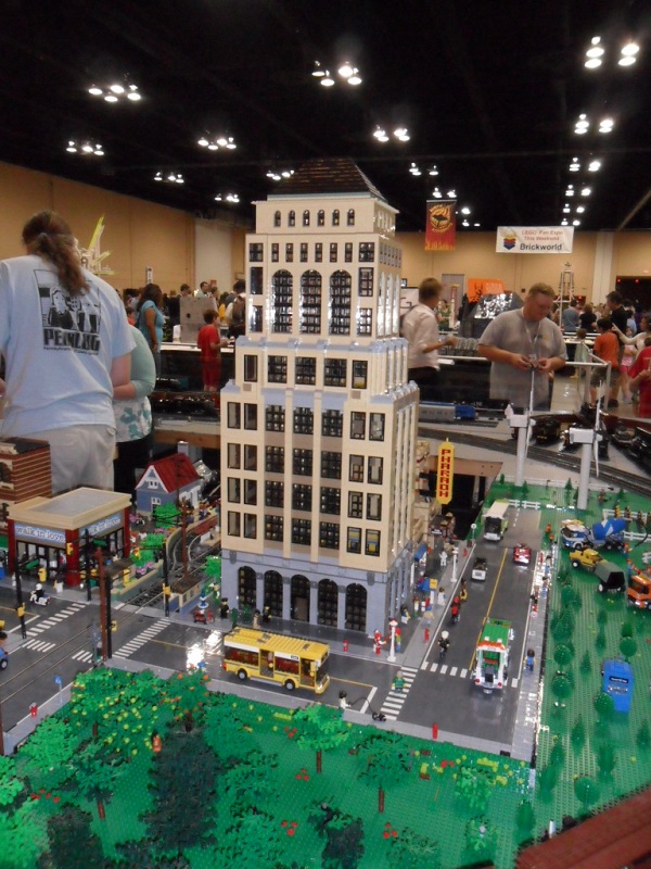 brickworld13-23.jpg