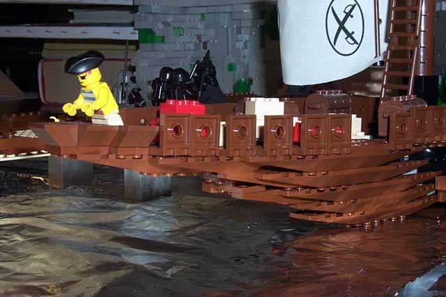 upside_down_ship02.jpg