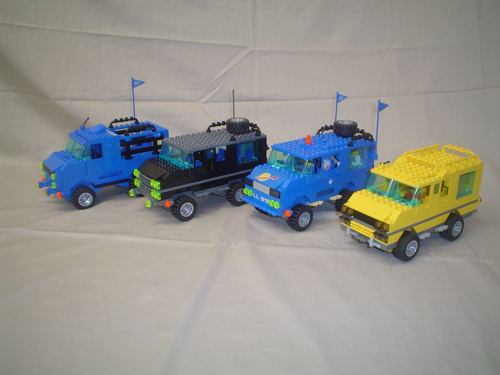 brickliner_civilian_line-up.jpg