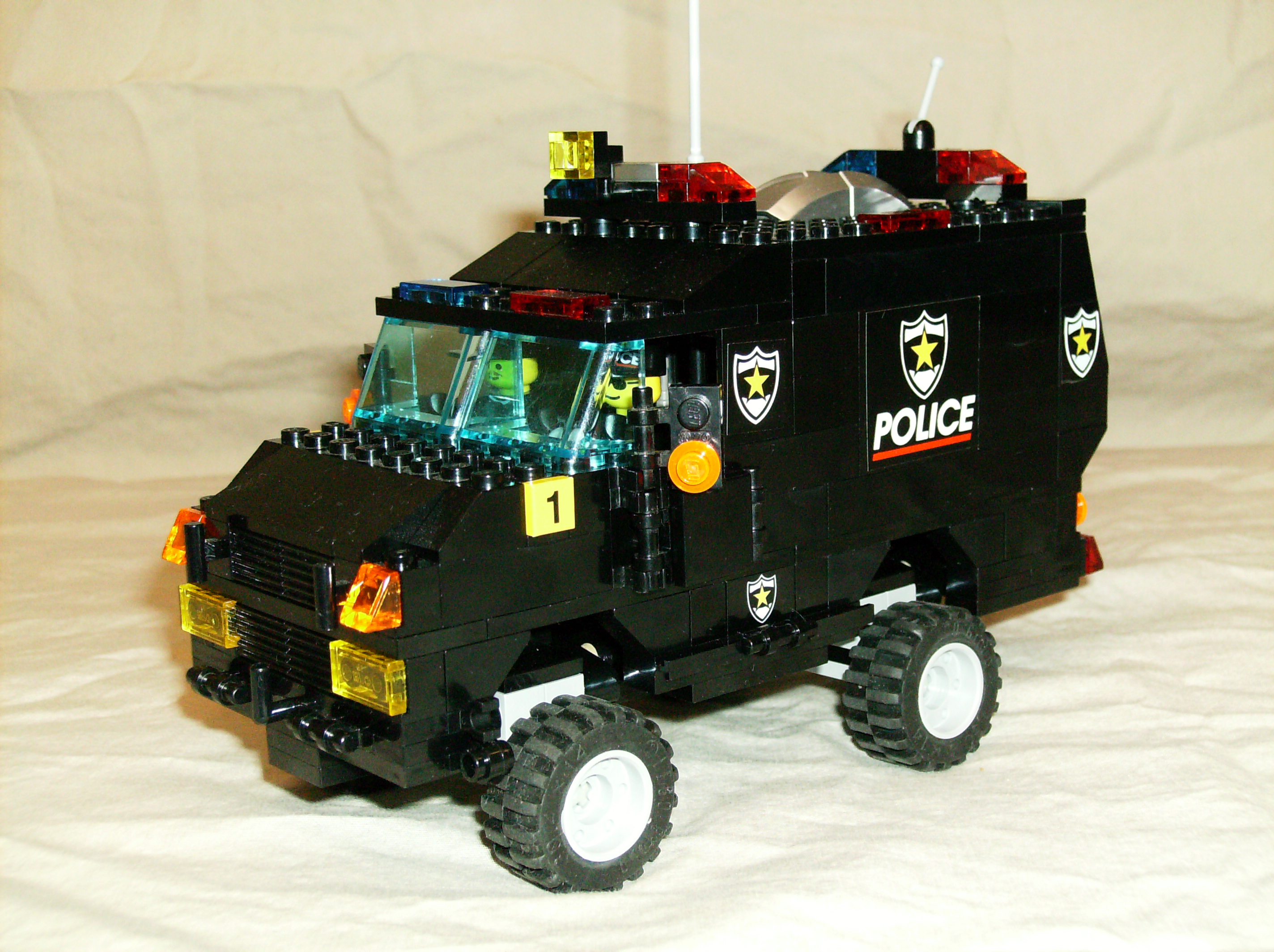 brickliner_emergency_range_cougar_ert_cage_unit_1.jpg