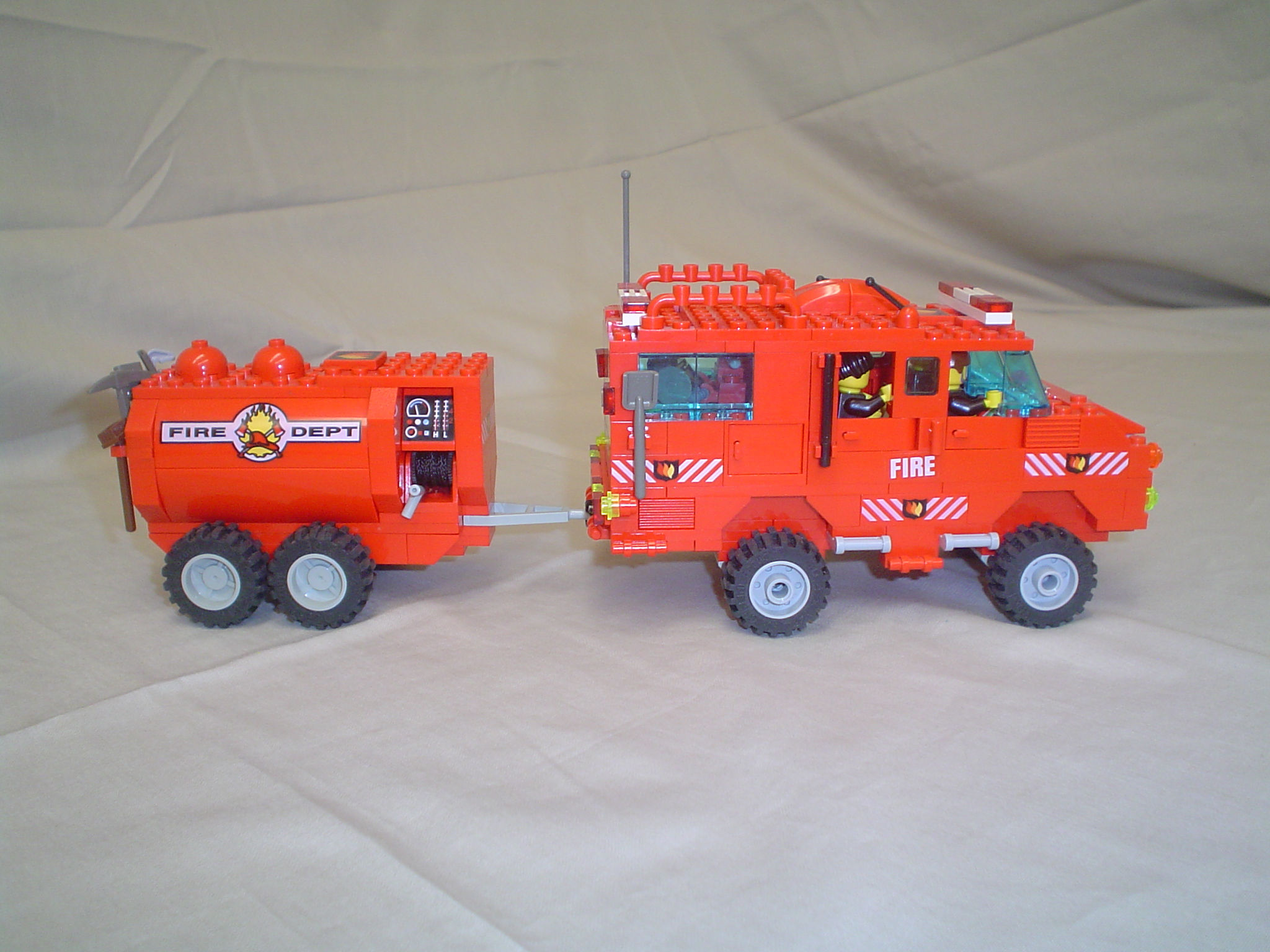 brickliner_fire_utility_and_water_bowser.jpg