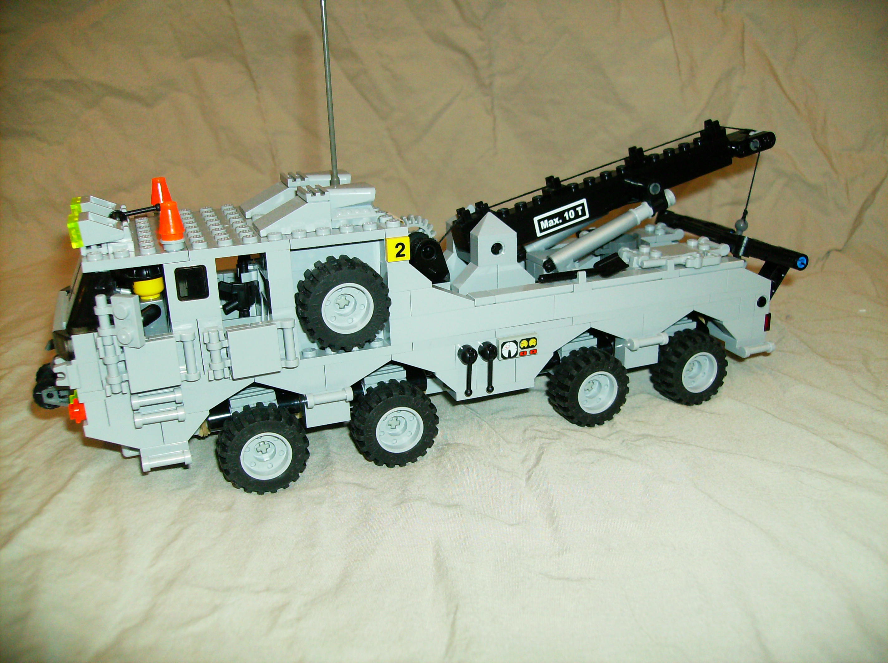 brickliner_military_range_heavy_wrecker_001.jpg