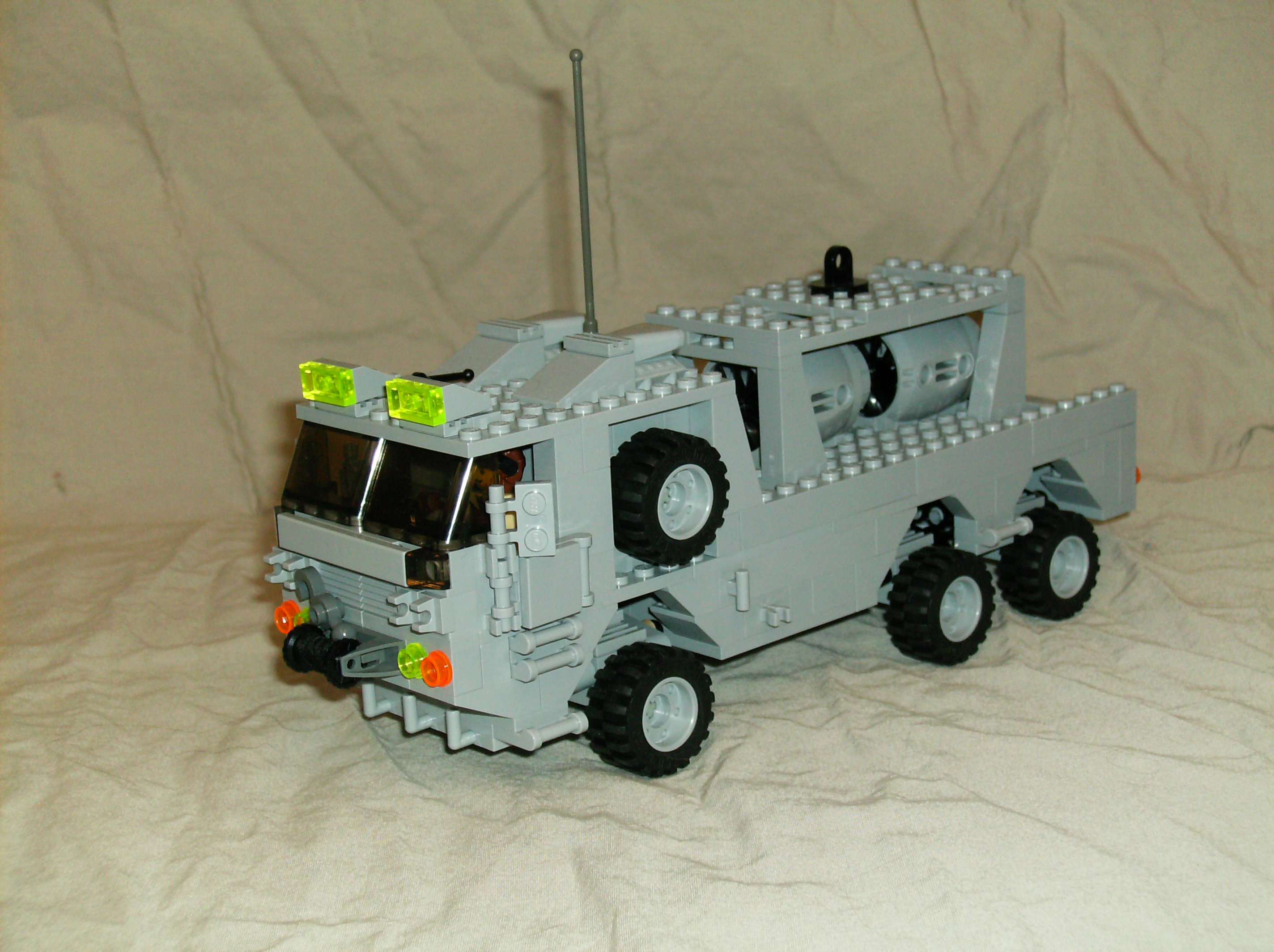 brickliner_military_range_logistics_vehicle_medium_001.jpg