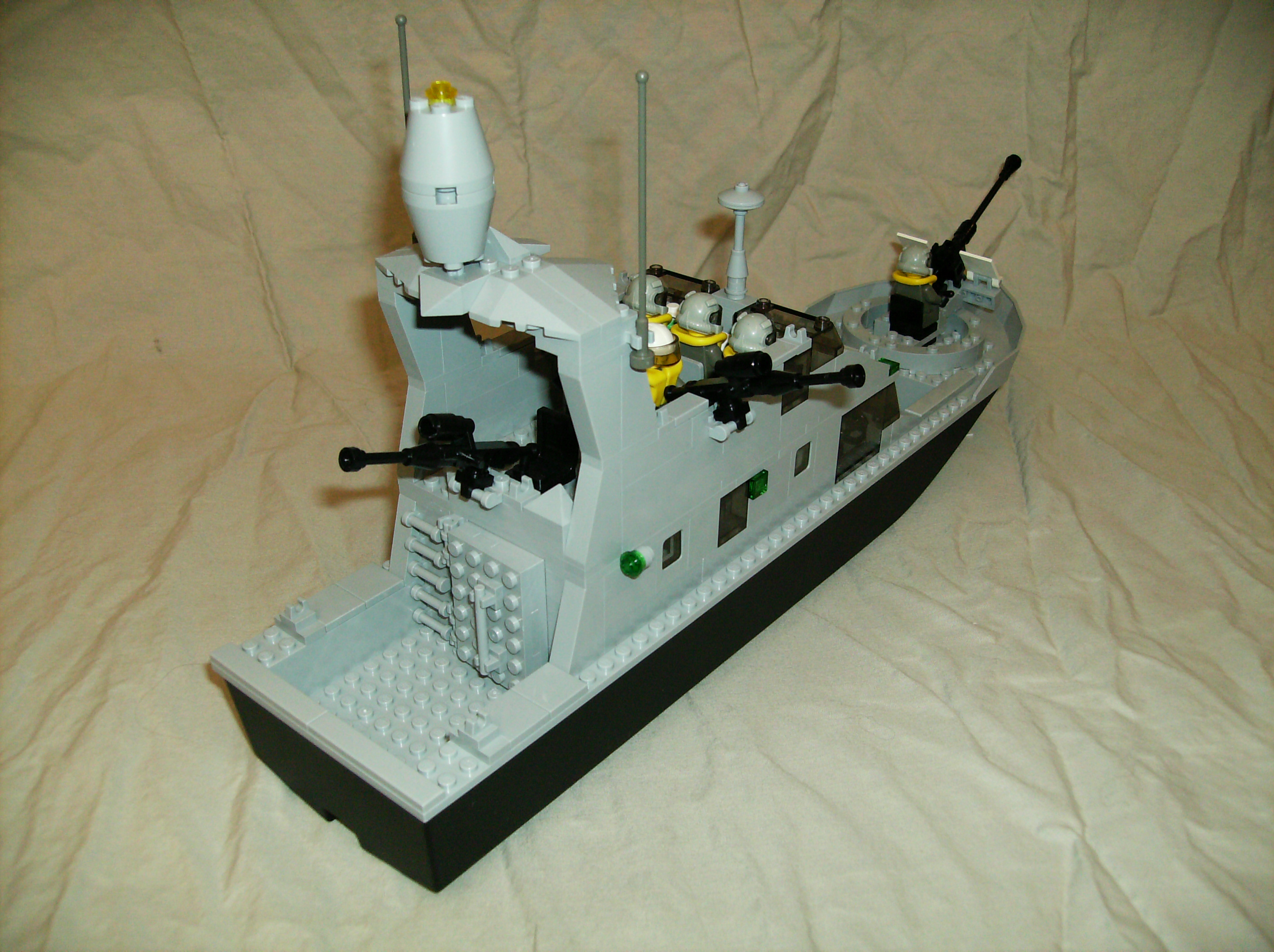 pirhana_support_ship_4.jpg
