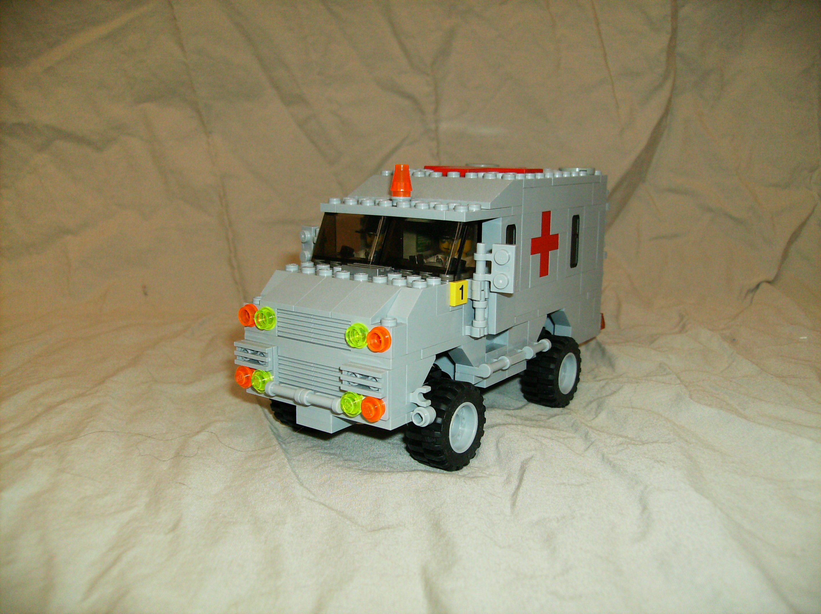 brickliner_military_range_cougar_ambulance_3.jpg