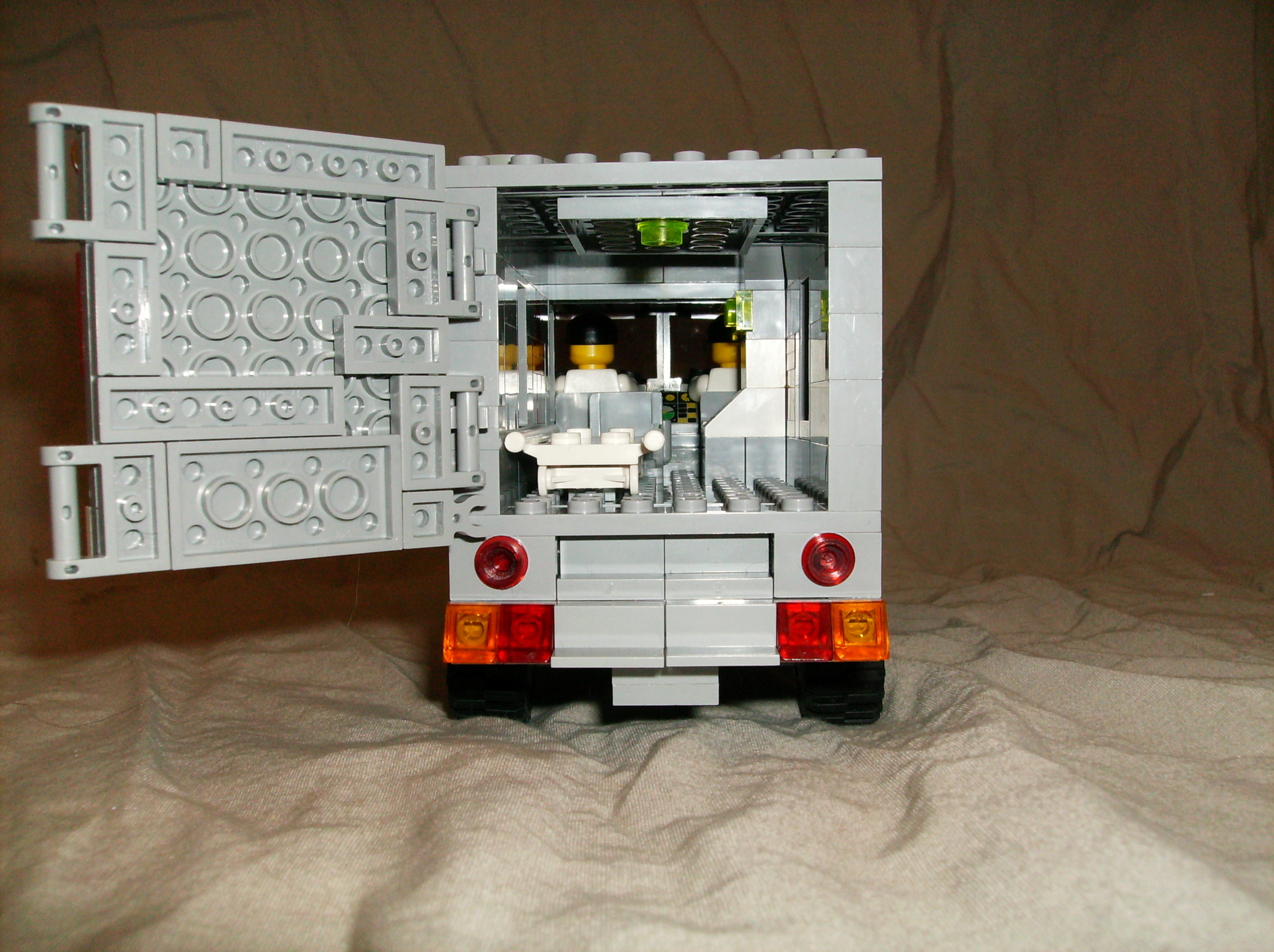 brickliner_military_range_cougar_ambulance_4.jpg