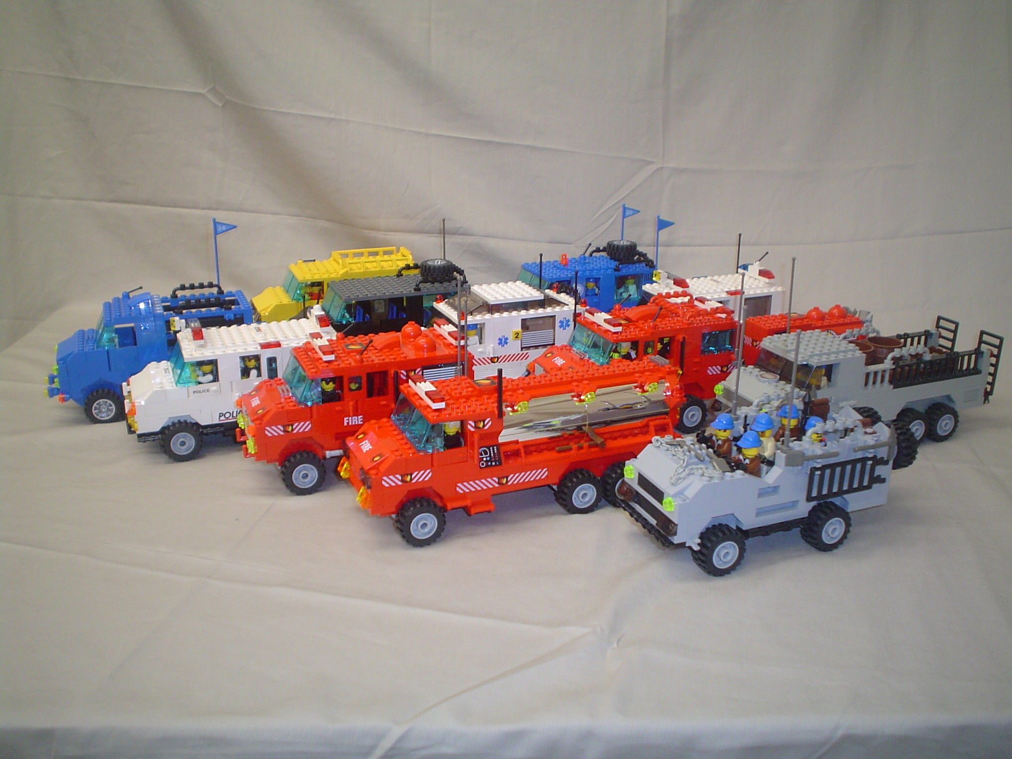 brickliner_utility_and_deuce_line-up_b.jpg