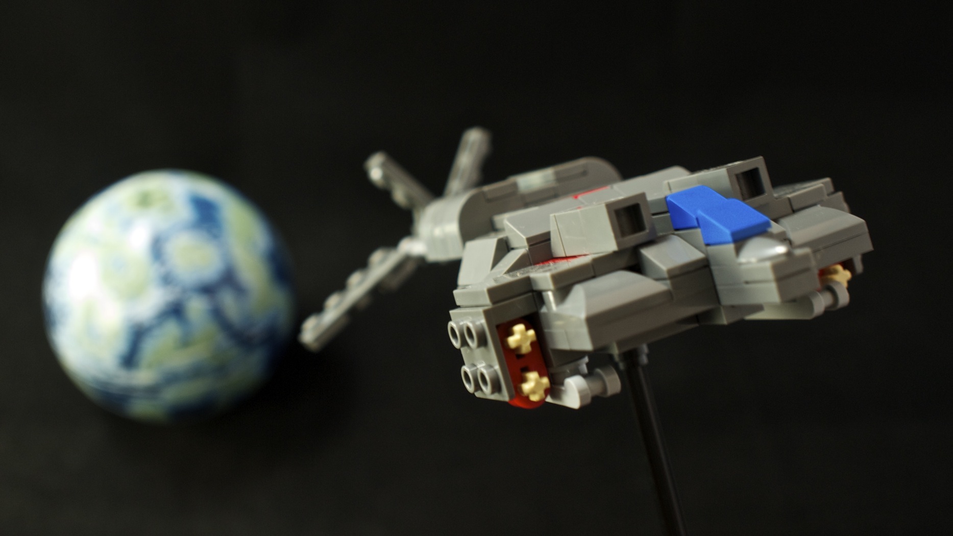 lego_ud-4l_cheyenne_dropship_-_03.jpg