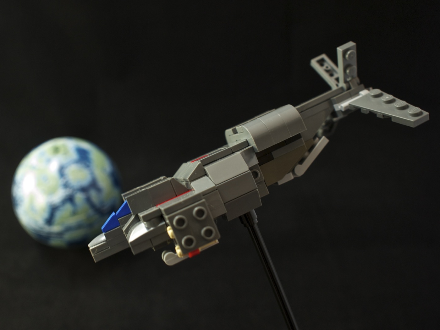 lego_ud-4l_cheyenne_dropship_-_04.jpg