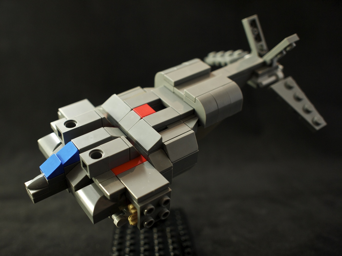 lego_ud-4l_cheyenne_dropship_-_11.jpg