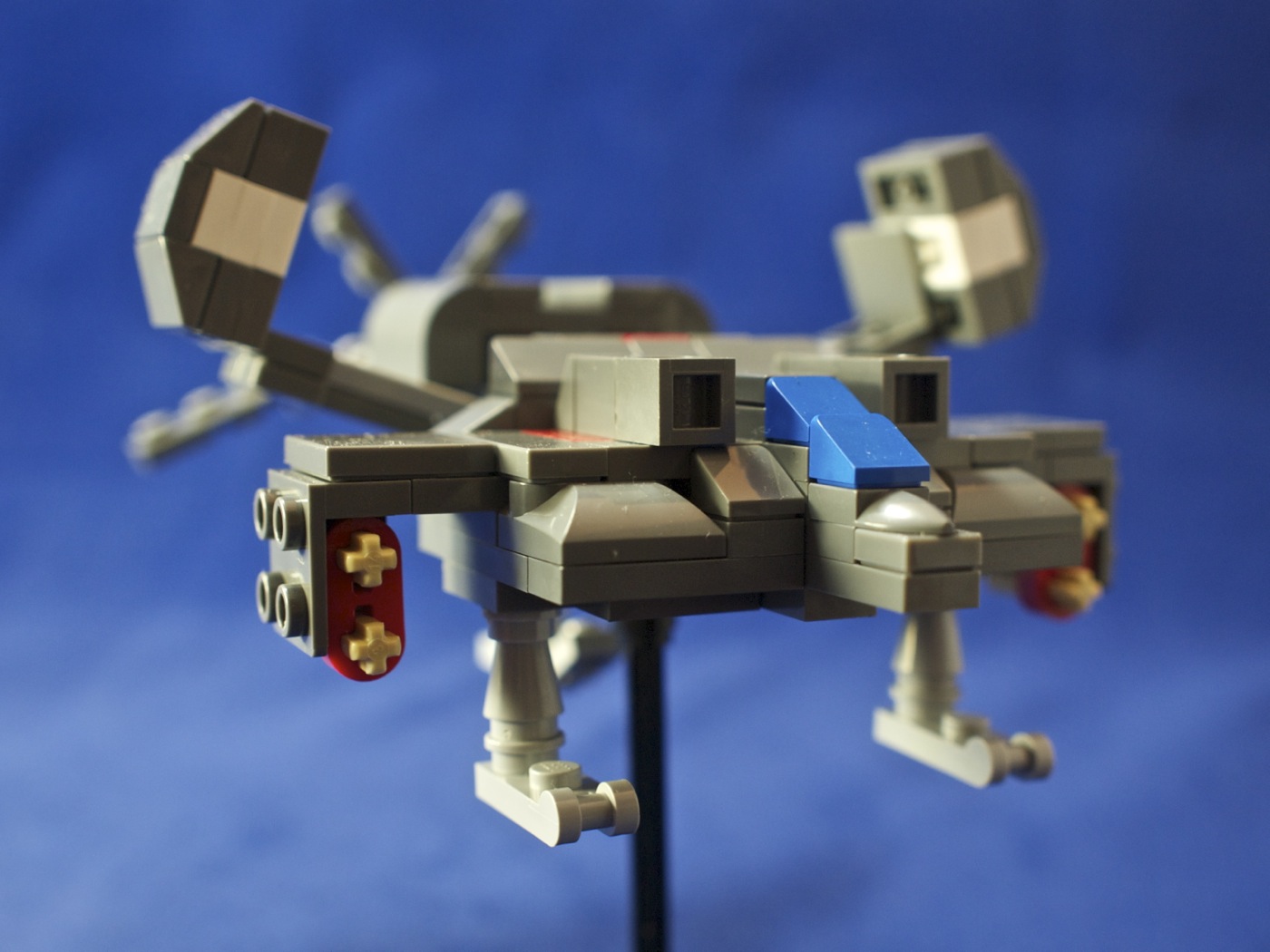 lego_ud-4l_cheyenne_dropship_-_14.jpg