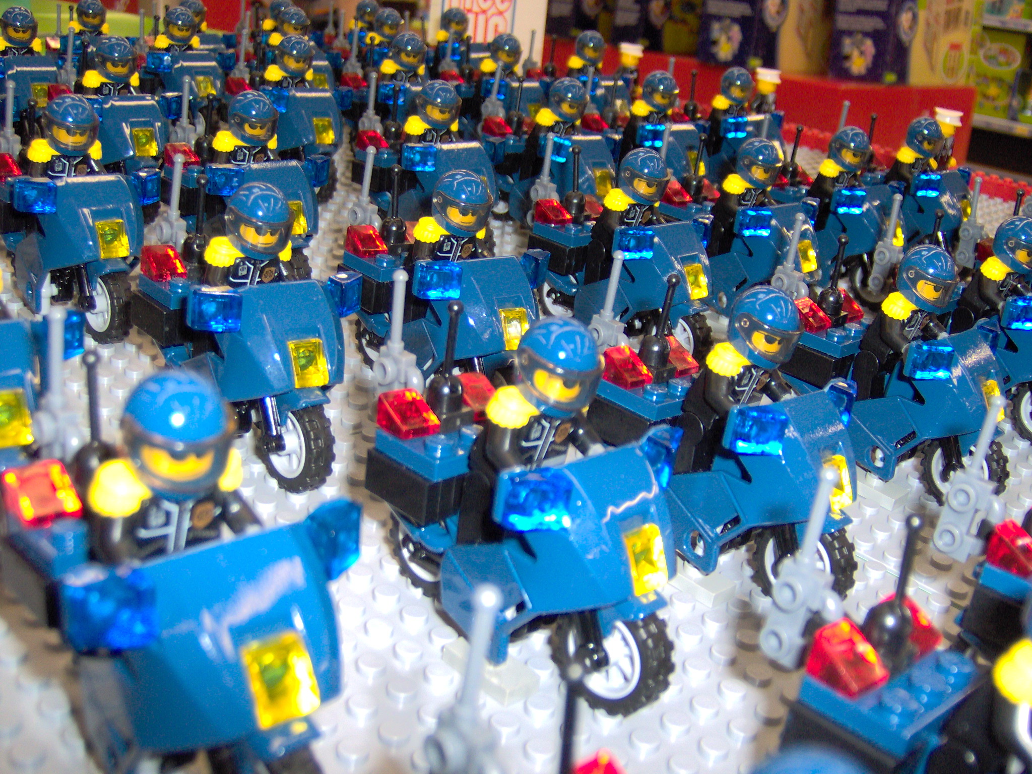 0000_motos_en_bleu_gendarmerie.jpg