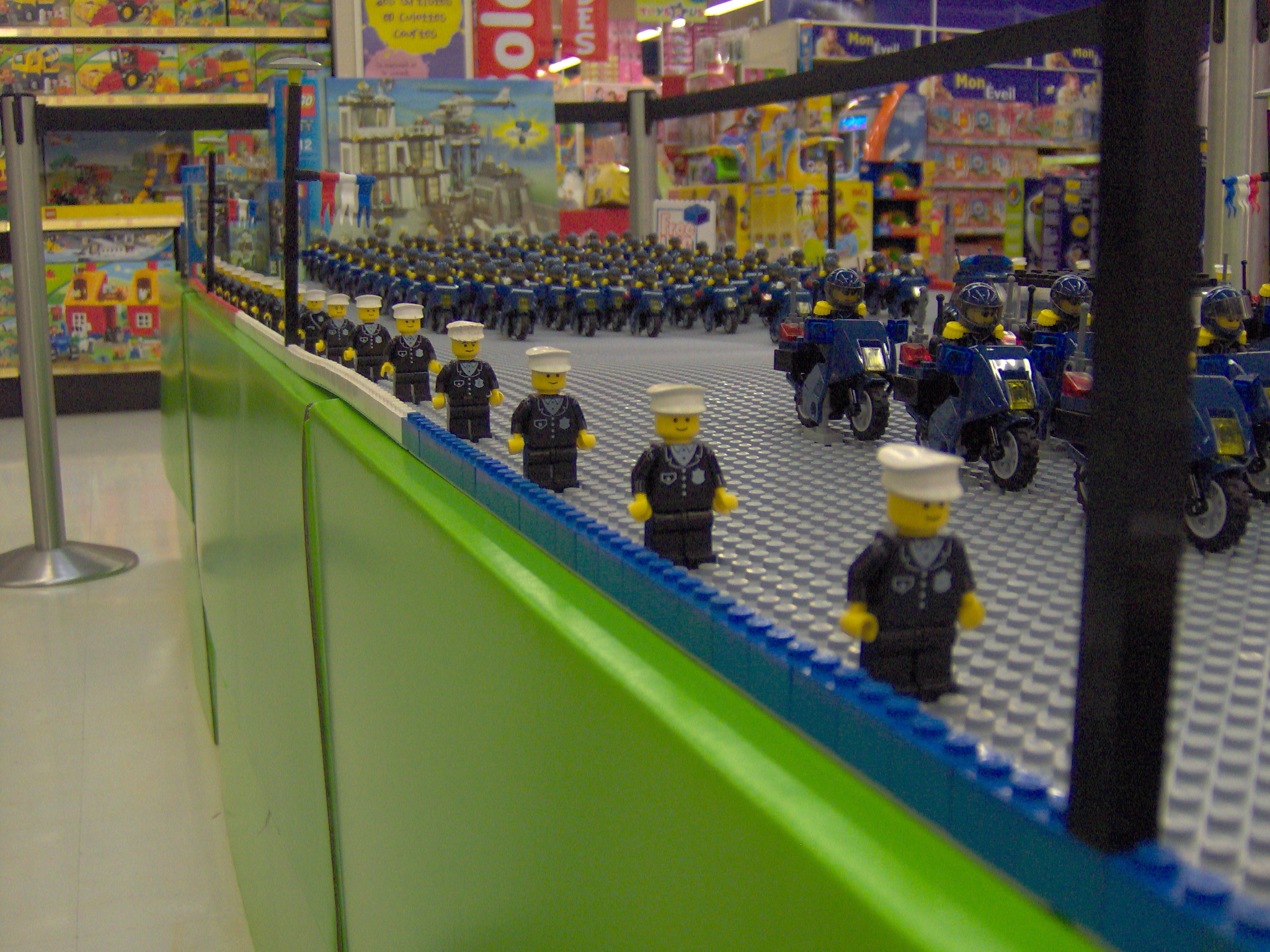 0000_parade_france.jpg