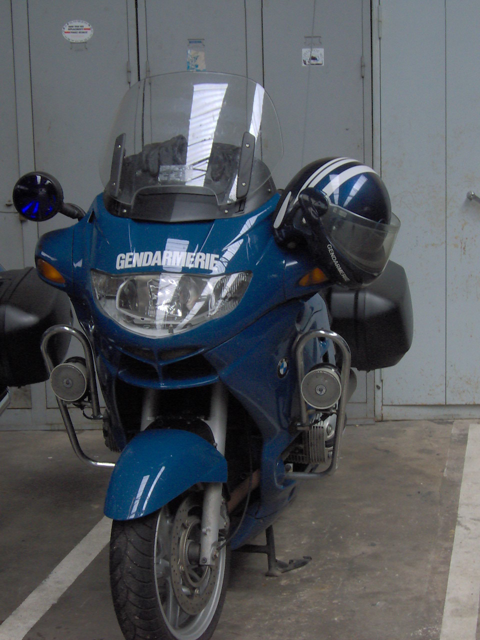 001_motos_gendarmerie_1.jpg