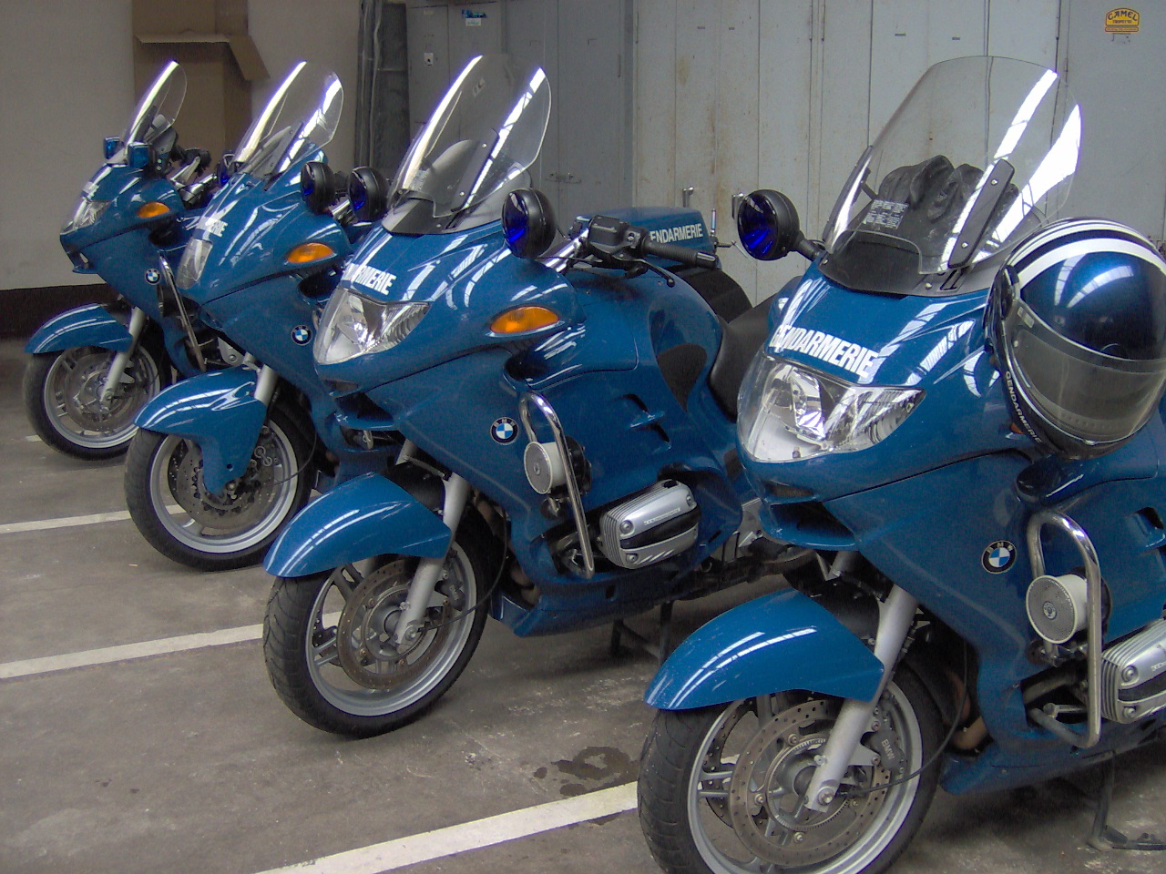 001_motos_gendarmerie_4.jpg