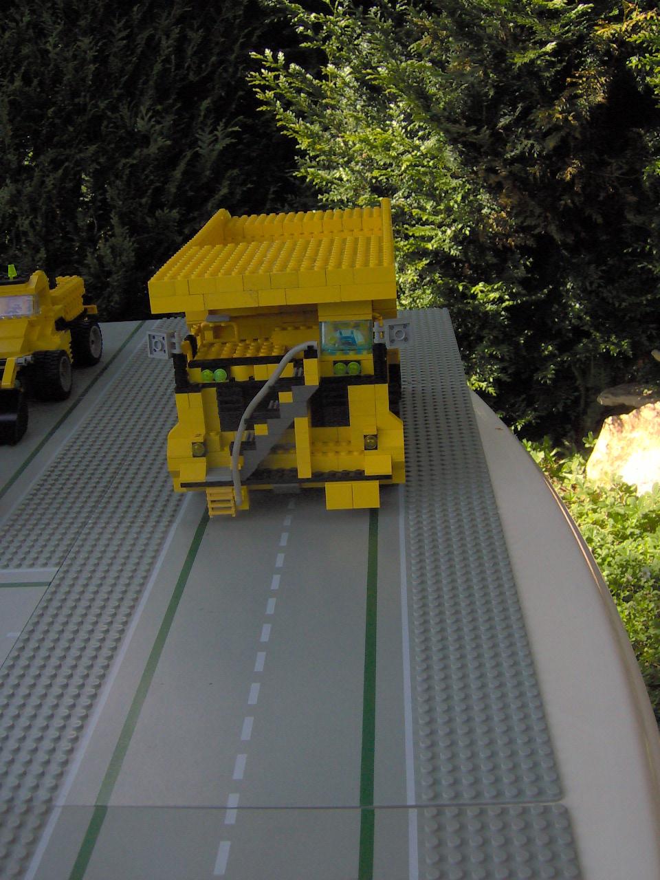 11_big_dumper_1.jpg