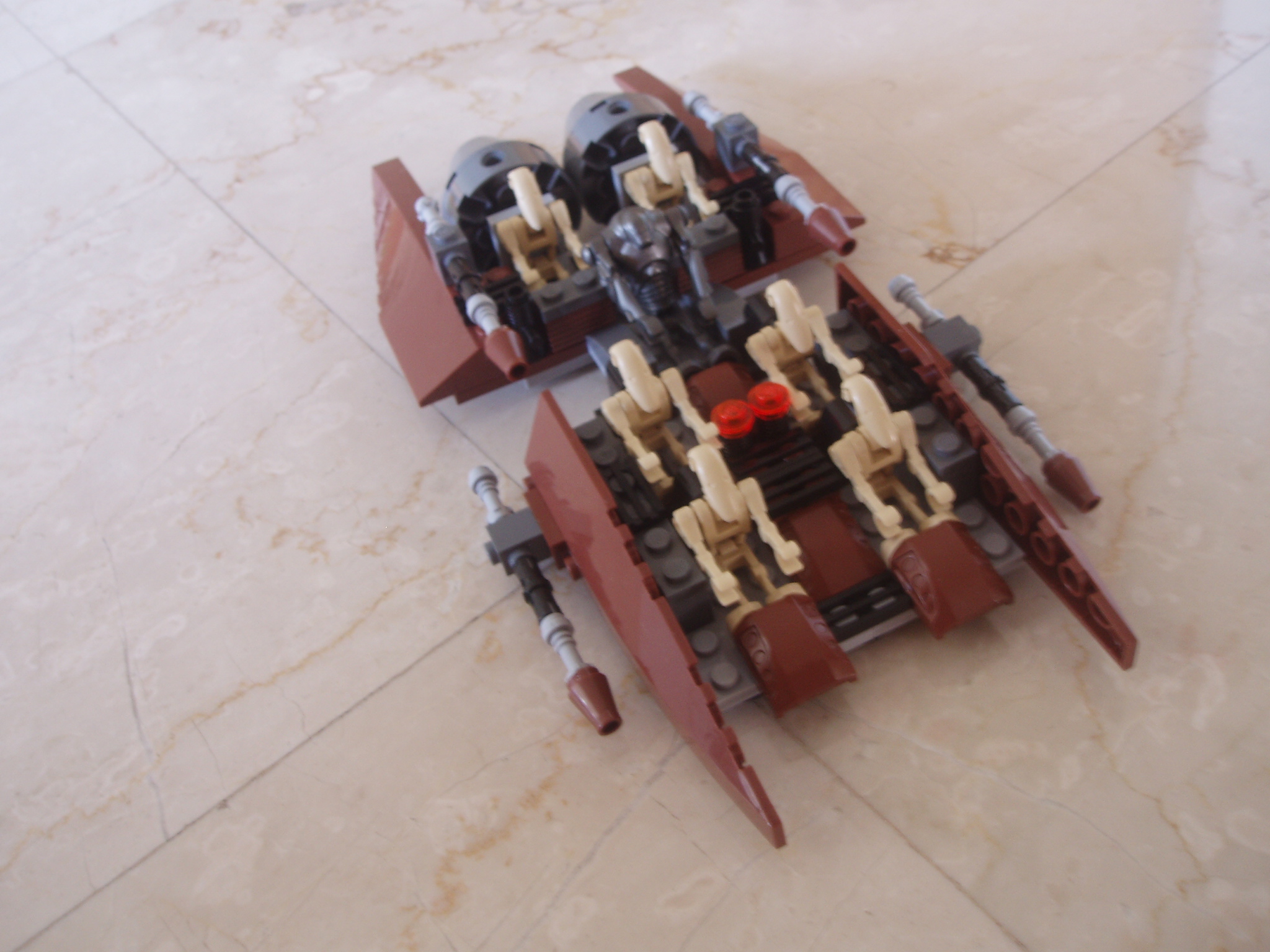 droids_aatc_angled_view_1.jpg