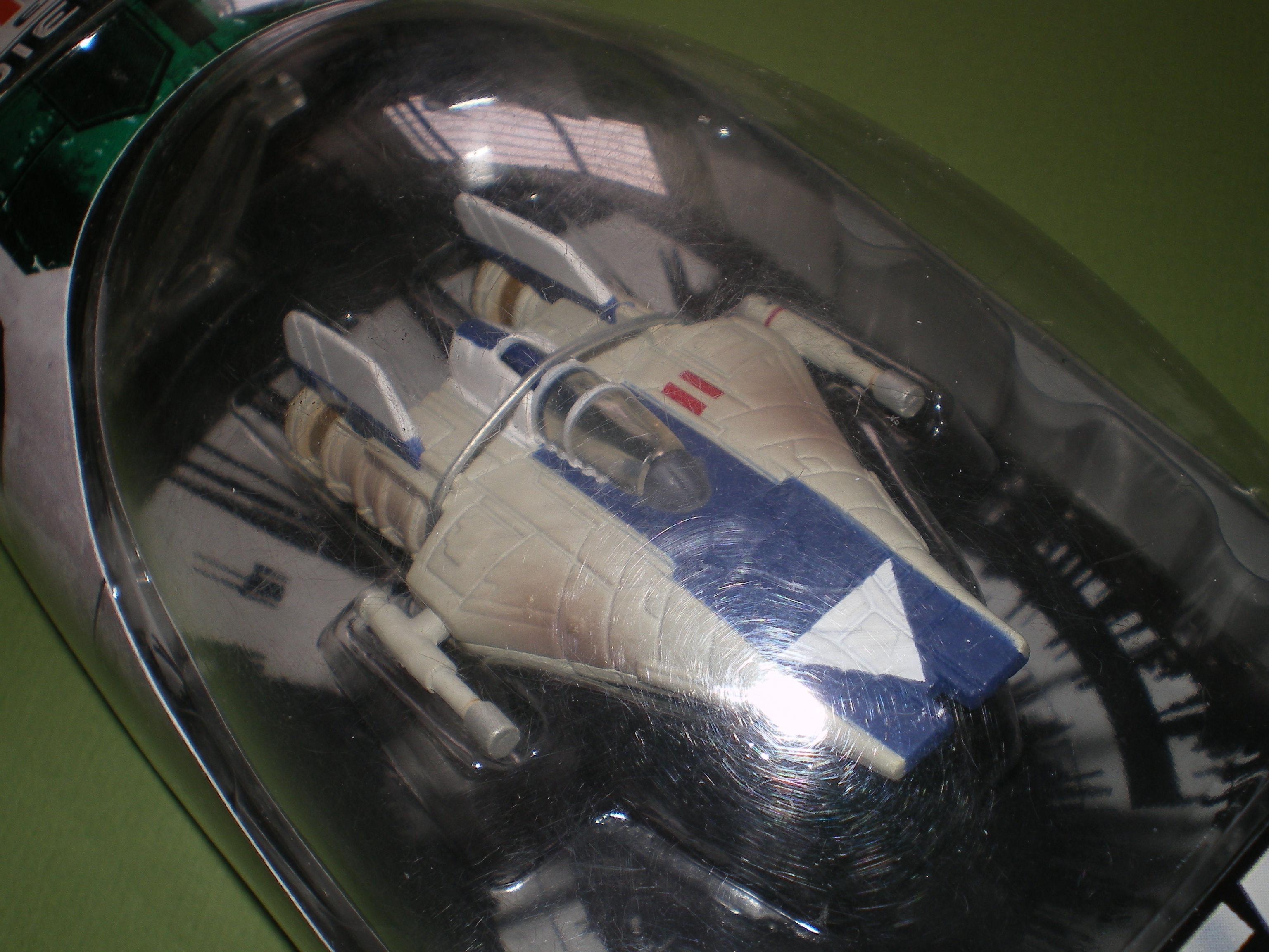 a-wing_closeup_1.jpg