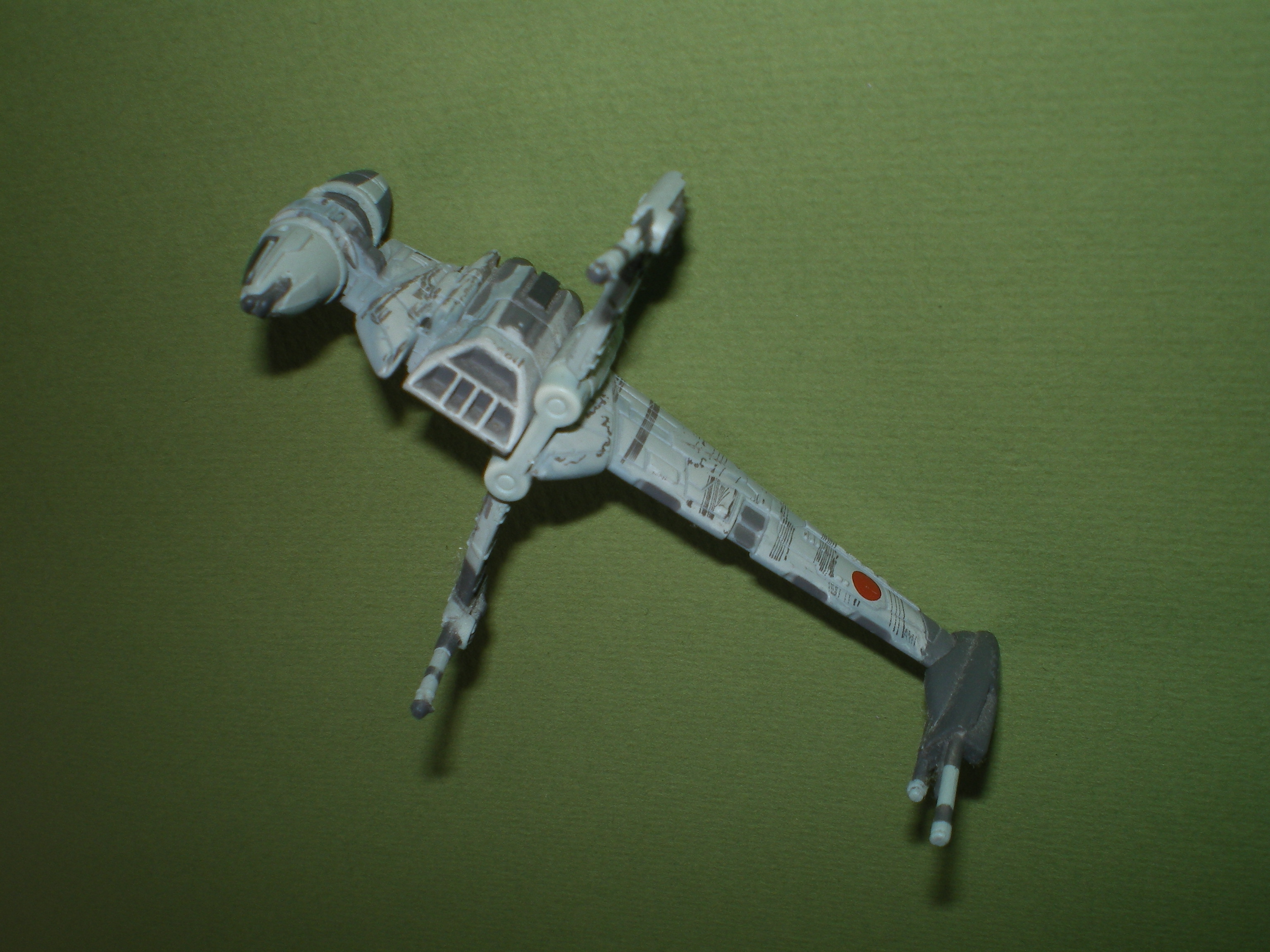 b-wing_without_stand_2.jpg