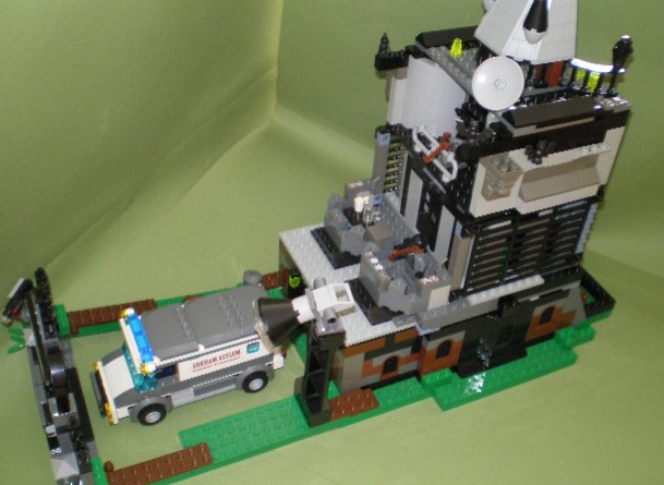 arkham_asylum_version_3_view_2.jpg
