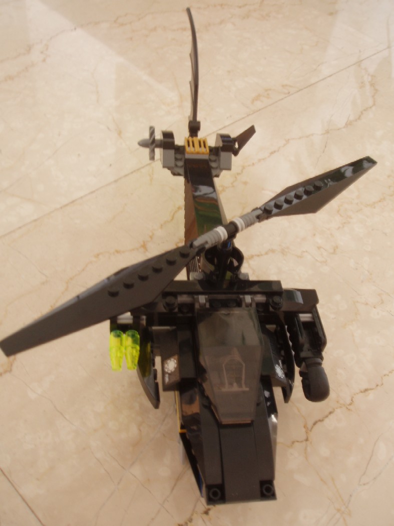 batcopter_3_straight_at_ya.jpg