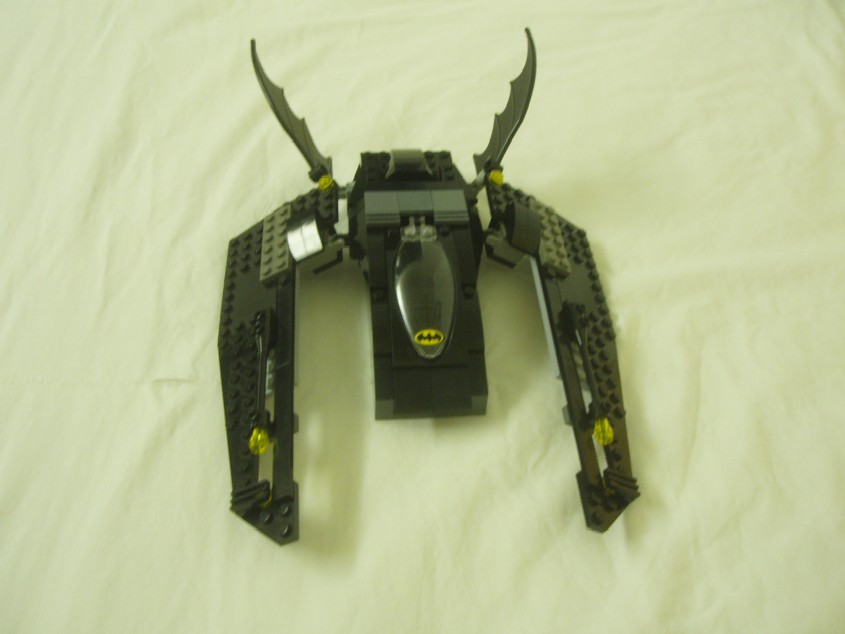 batplane_moc_ii_straight_at_ya.jpg