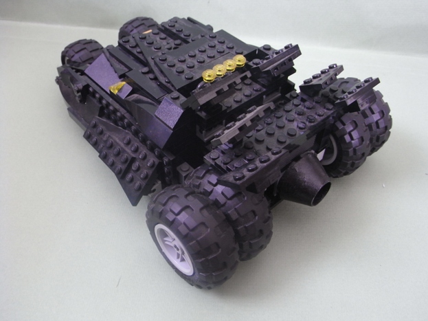 tumbler_batmobile_moc_version_2_3.jpg