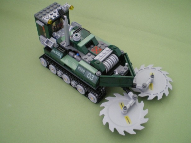 jungle_cutter_vehicle_completed_1.jpg