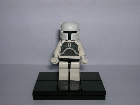 custom_white_mandalorian.jpg