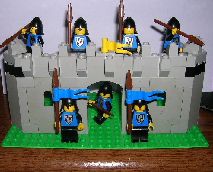 smallcastle.jpg