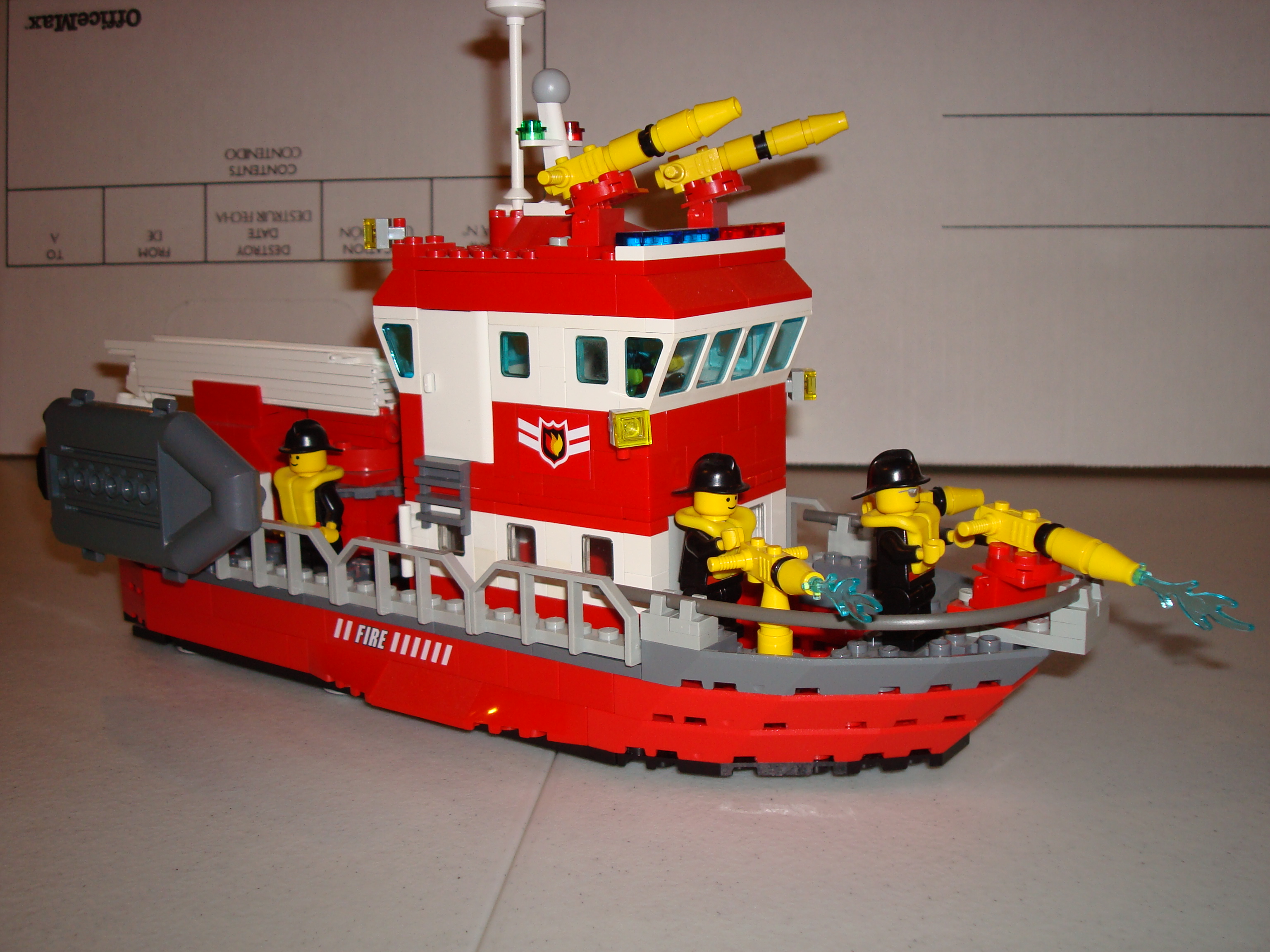 fire_boat_9.jpg