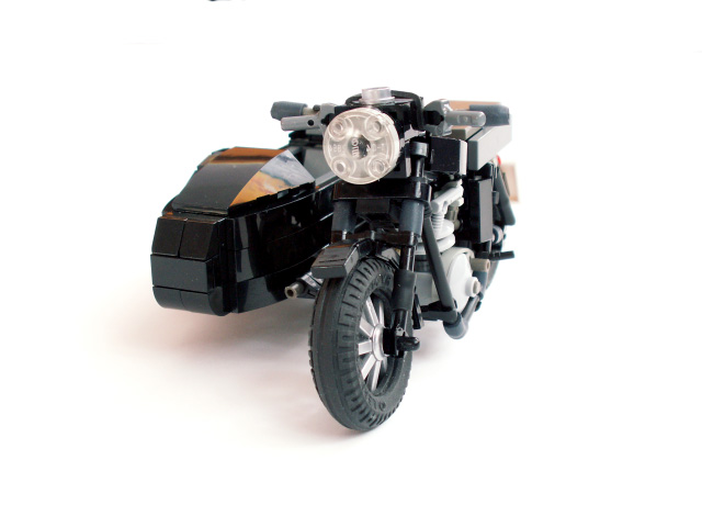 j008.jpg