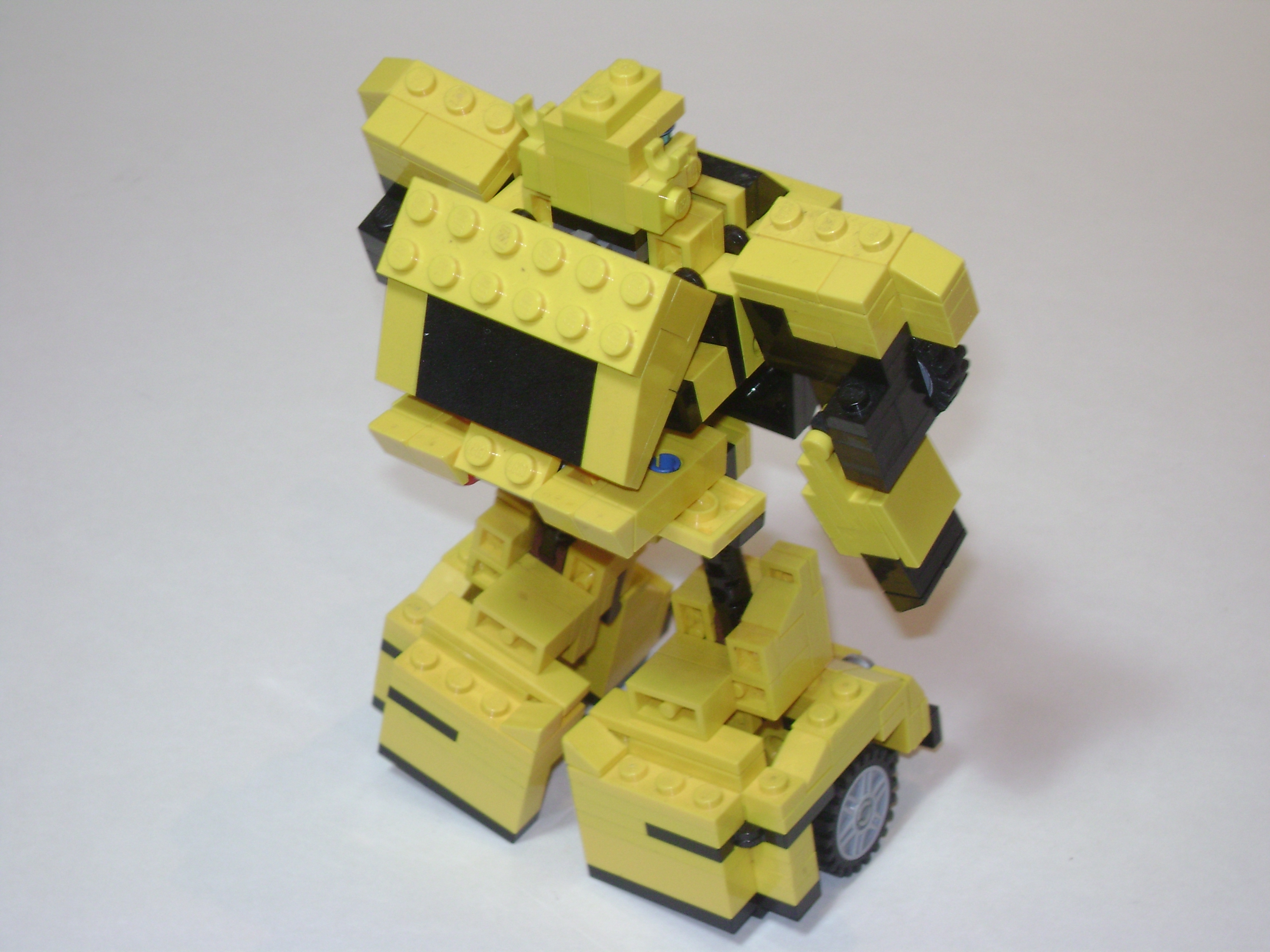 lego_bumblebee_5.jpg