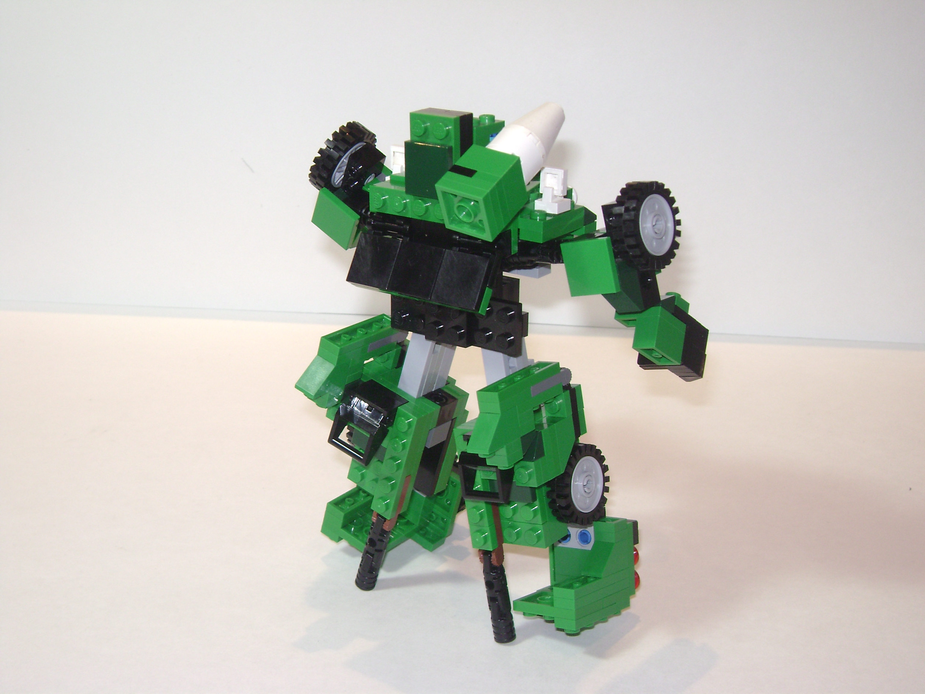 lego_hound_5.jpg