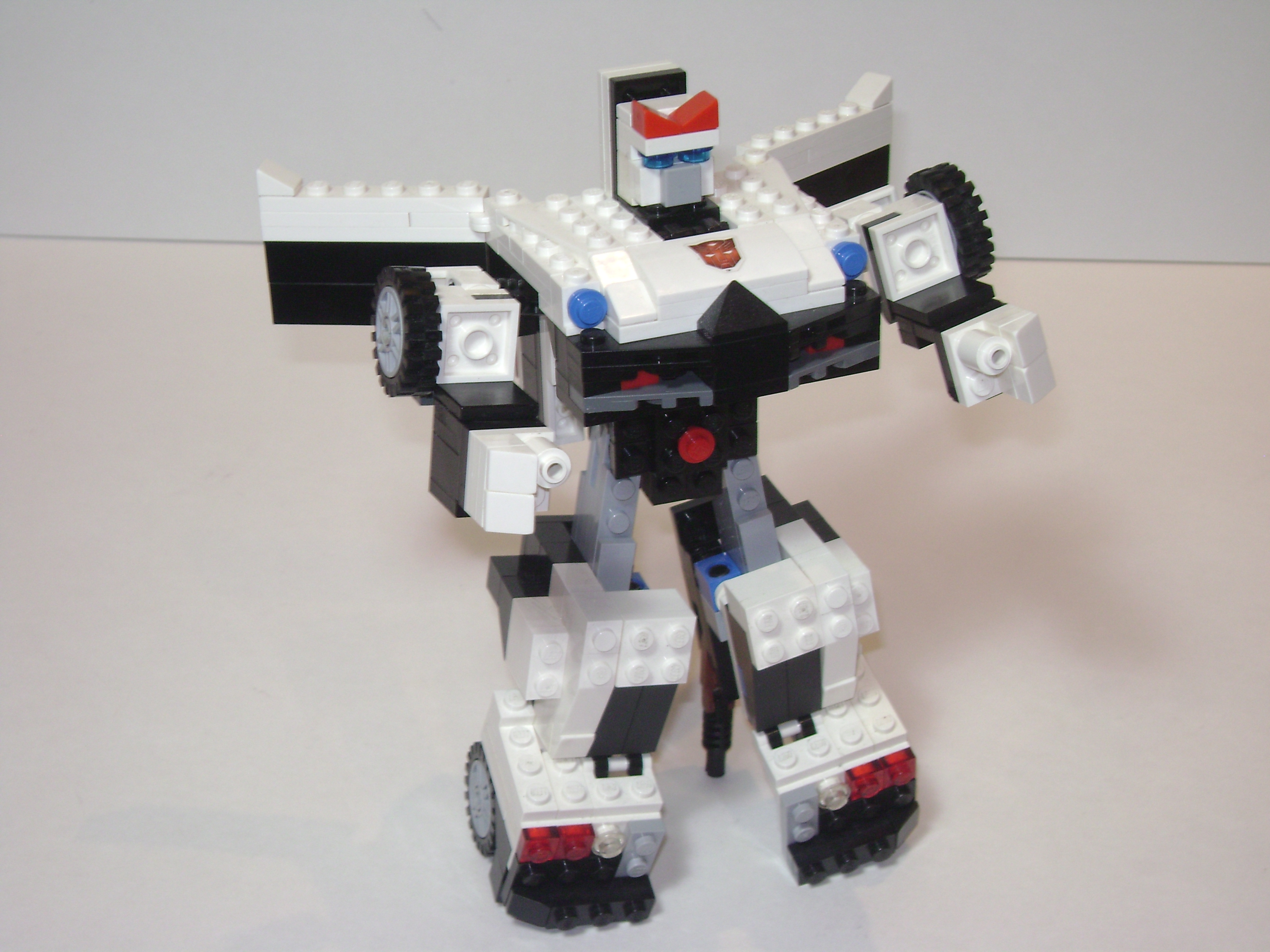 lego_prowl_4.jpg