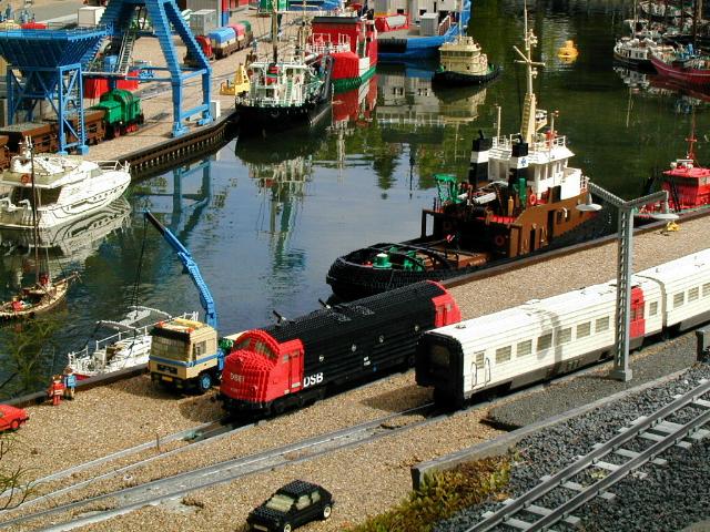083.jpg