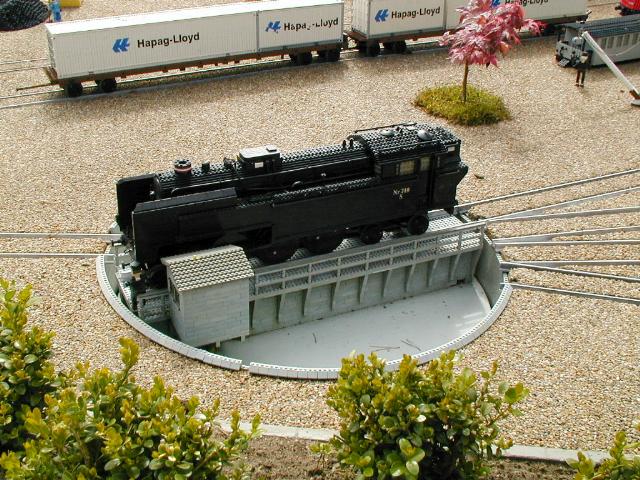 096.jpg