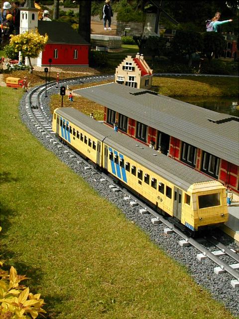 098.jpg