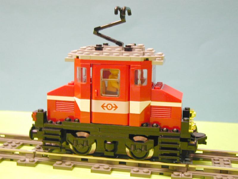 redsmall04.jpg