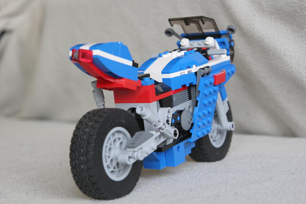 j1305.jpg