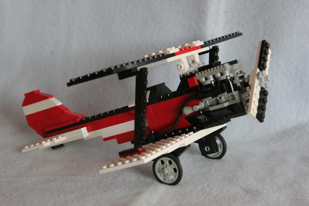 j9805.jpg