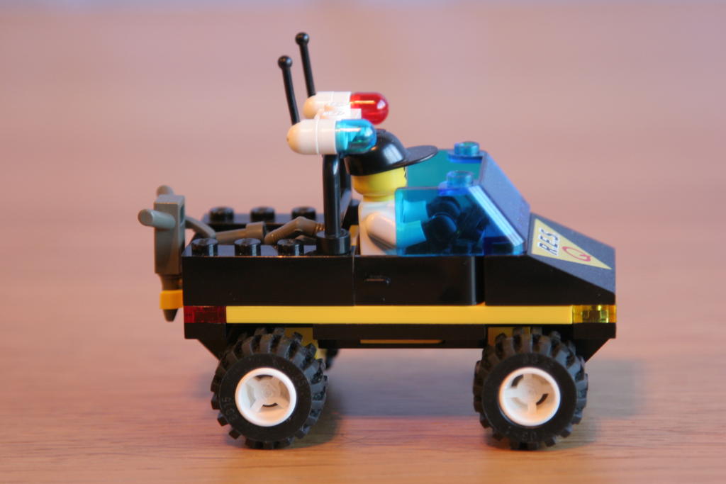 j9994.jpg