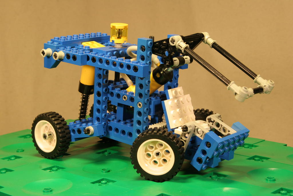 j8383.jpg